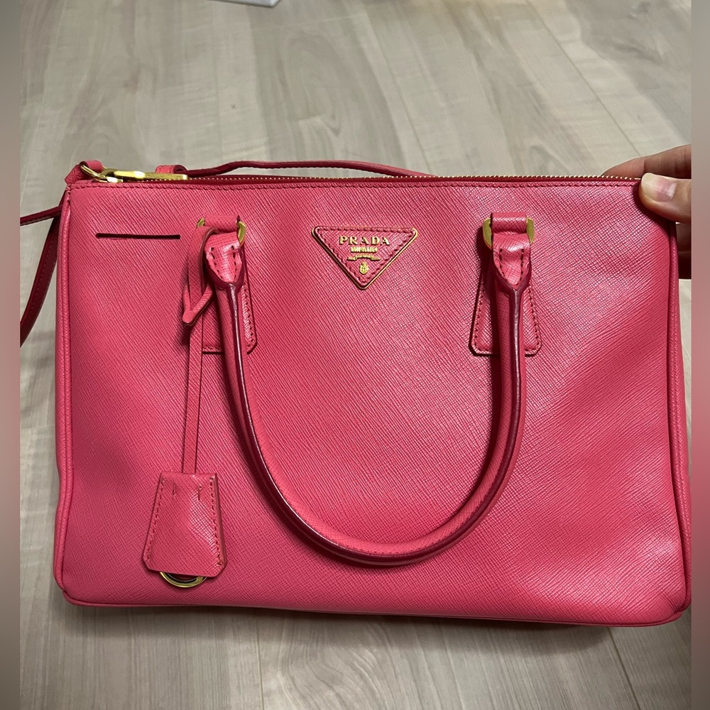 Large Prada Galleria Saffiano Leather Bag
